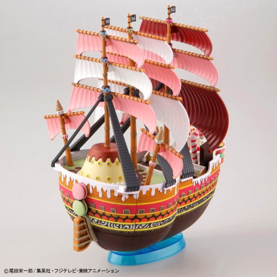MAQUETAS DE MODELO (MODEL KITS) DE QUEEN MAMA CHANTER-ONE PIECE BANDAI GSC - XtremePlay Colombia