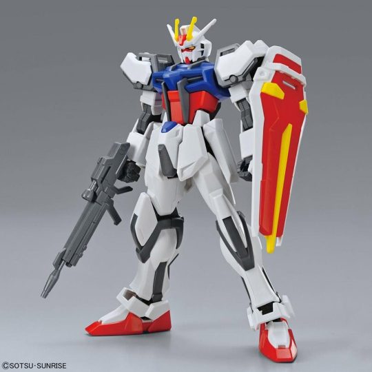 MAQUETAS DE MODELO ORIGINAL 10 STRIKE GUNDAM BANDAI HOBBY EG 1/144 - XtremePlay Colombia