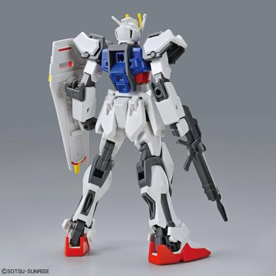 MAQUETAS DE MODELO ORIGINAL 10 STRIKE GUNDAM BANDAI HOBBY EG 1/144 - XtremePlay Colombia