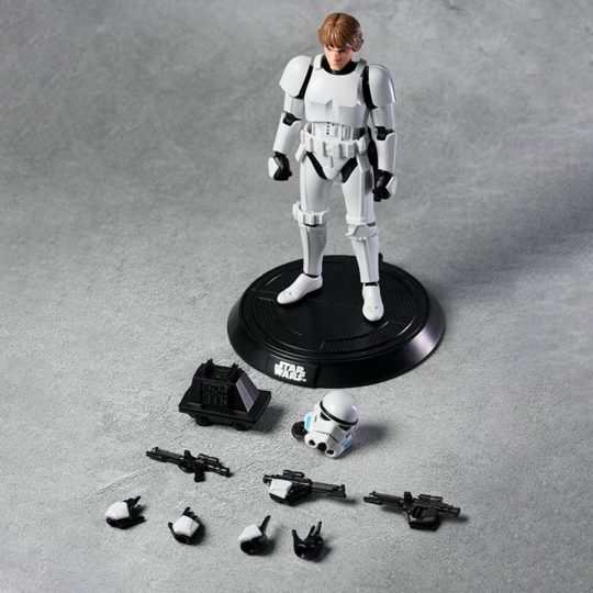 MODEL KIT DE BLOKEES STAR WARS CHAMP 04 LUKE STORMTROOPER - XtremePlay Colombia
