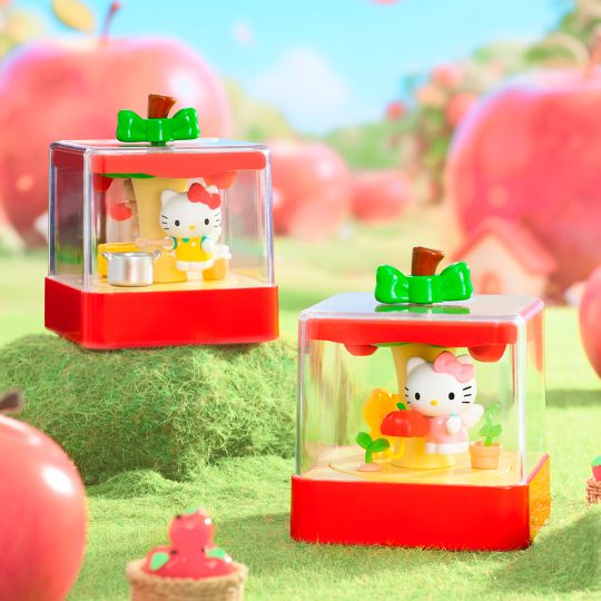 HELLO KITTY APPLE TOWN PREMIUM DIORAMA SET 6 PACK PRO PLUS EDIT - XtremePlay Colombia